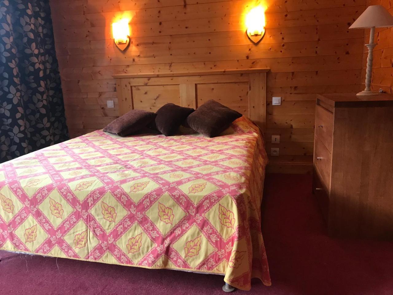 Coq De Bruyere Hotel Courchevel